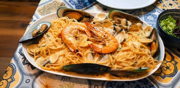 Seafood pasta